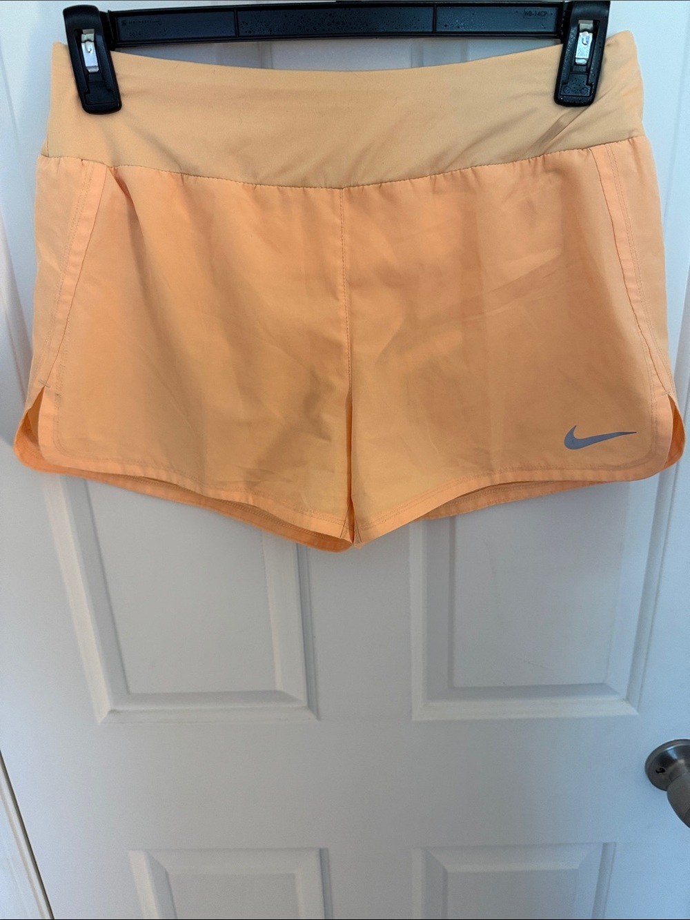Nike Womens Peach Dri-FIT Athletic Running Shorts Reflective Swoosh Size M